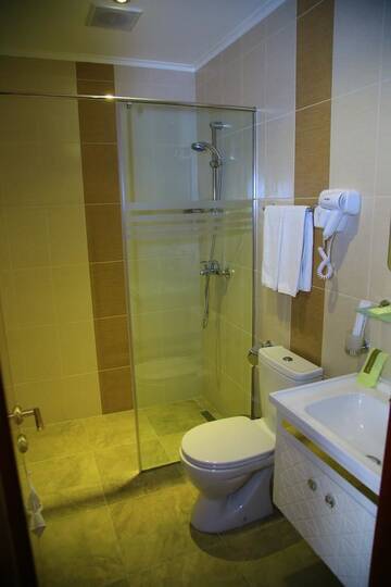 Бюджетный двухместный номер с 2 отдельными кроватями в Отеле Park Avenue Hotel Yerevan